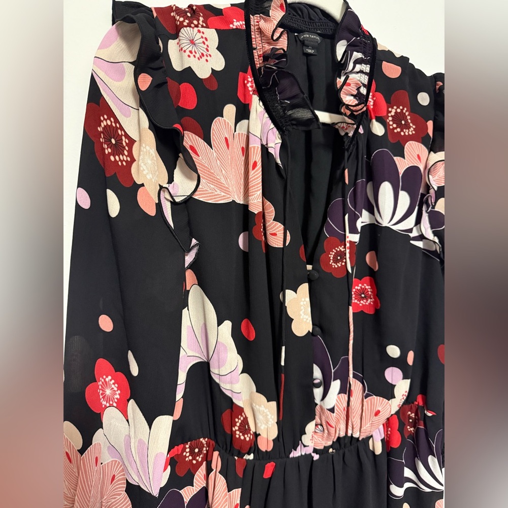 NWOT 16 Ann Taylor Beautiful long sleeve midi dress, NEW, never used. No tags - Picture 15 of 15